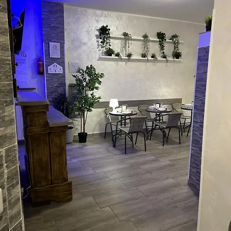 Affittacamere Roomy - Il Faraone