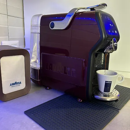 Affittacamere Roomy - Il Faraone Fiumicino