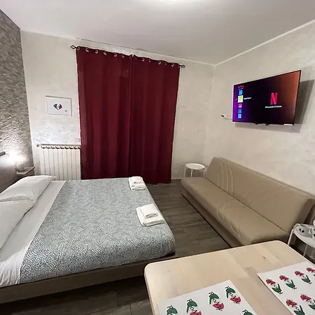 Roomy - Il Faraone Affittacamere 3*