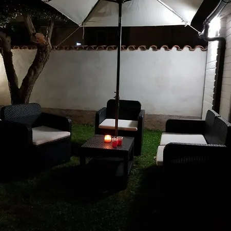 Roomy - Il Faraone Affittacamere 3*