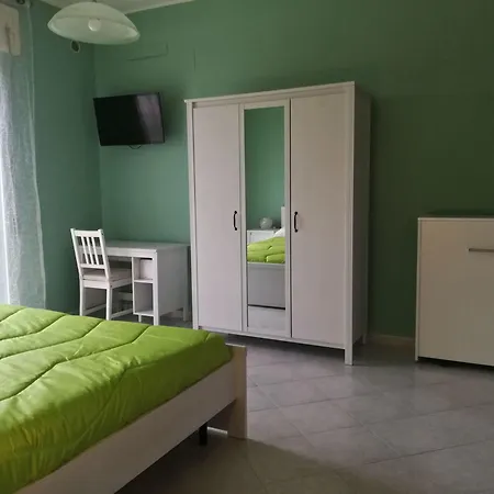Roomy - Il Faraone 3*